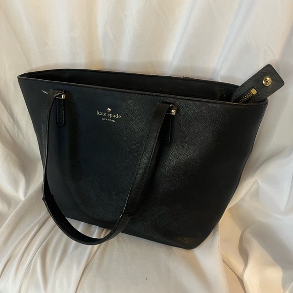 kate spade Handbags - Black Kate Spade bag